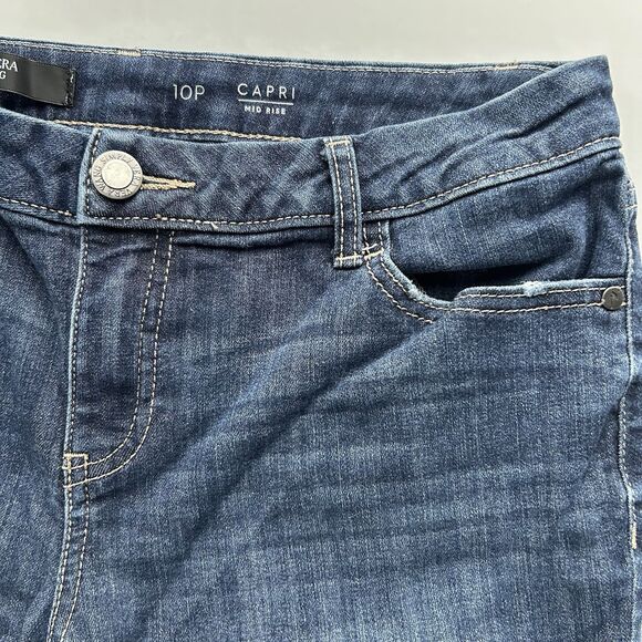 Simply Vera Wang Women’s Blue Dark Wash 10P Petite Mid Rise Capri Stretch Denim - Picture 3 of 9